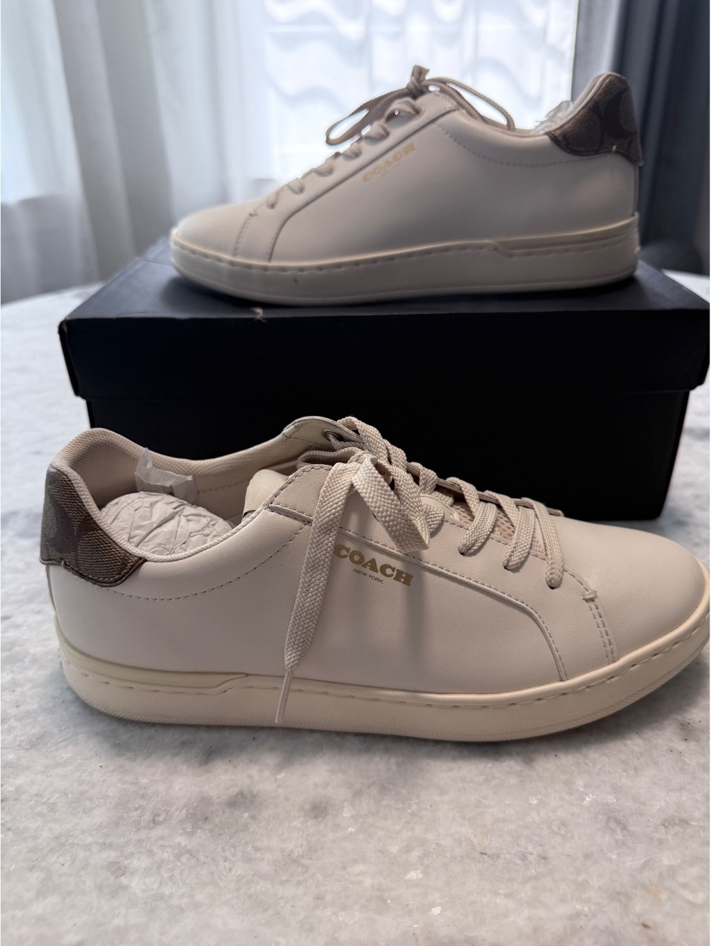 COACH Clip Leather Top Sneakers Women's Size 10 Chalk/Khak